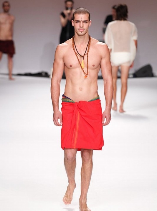 男模女模_男模女模收入差距