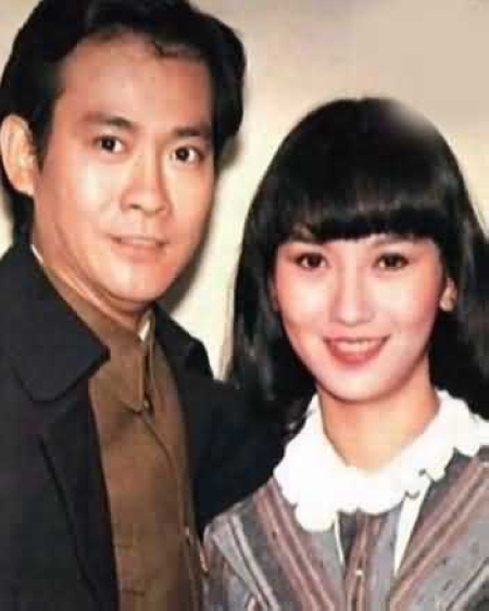 组图:网传郑少秋赵雅芝亲密旧照 <em>激情舞</em>台照曝