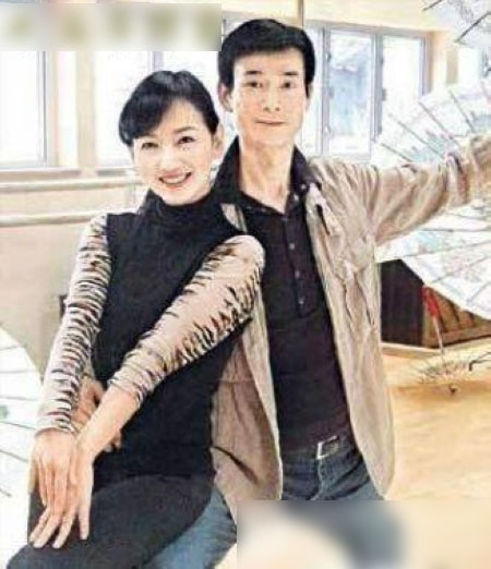 组图:网传郑少秋赵雅芝亲密旧照 <em>激情舞</em>台照曝