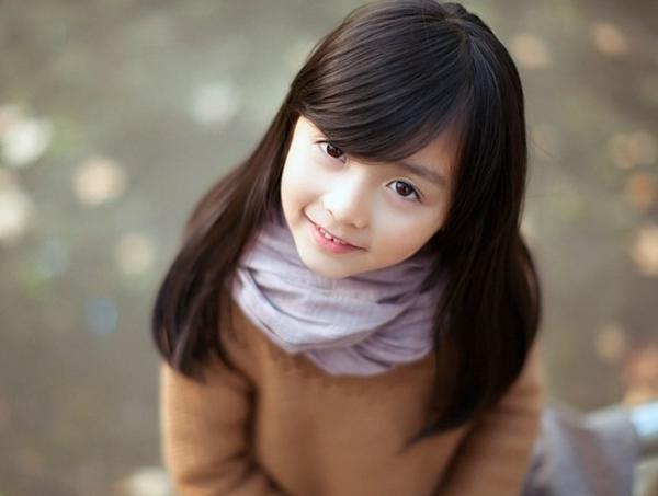 韩国混血儿小萝莉 萌化网友们的心(组图)-新闻频道-和讯网