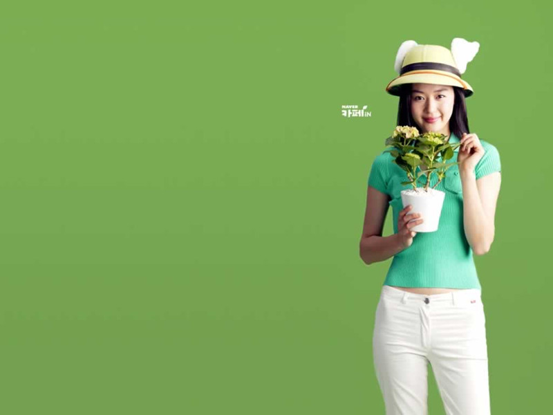 上半年前十基金六只变脸 中邮战略无悬念夺冠