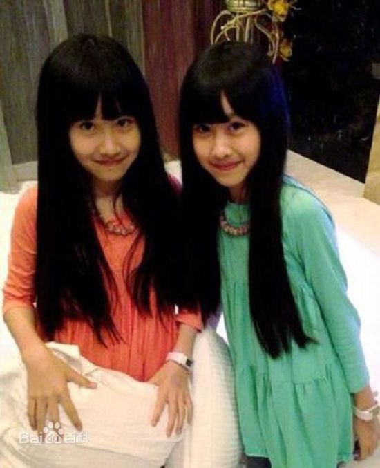 组图:<em>双胞胎</em>学霸<em>姐妹花</em>走红 海量<em>私房照</em>被挖出