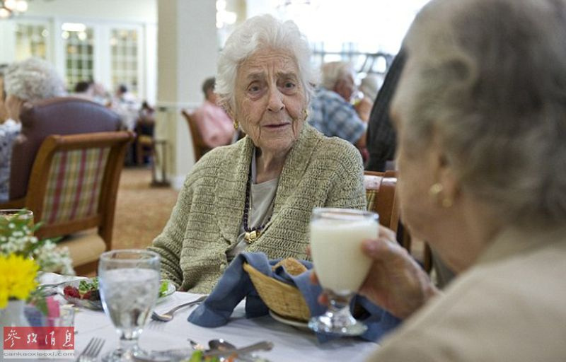 中情局传奇<em>特工姐妹花</em>:才貌双全 -读书频道-和