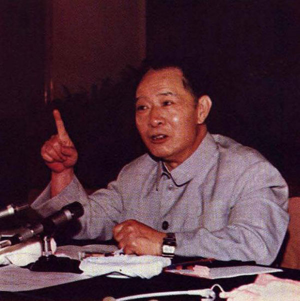 胡耀邦留下八大政声在人间(组图) 