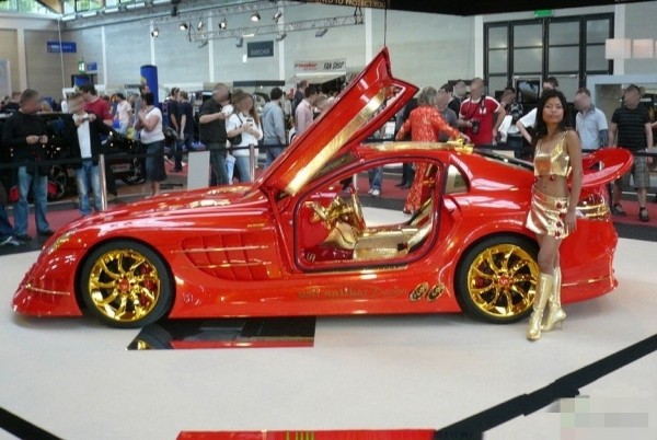 组图:极尽奢侈 全球最奢侈黄金豪车盘点(3/22)