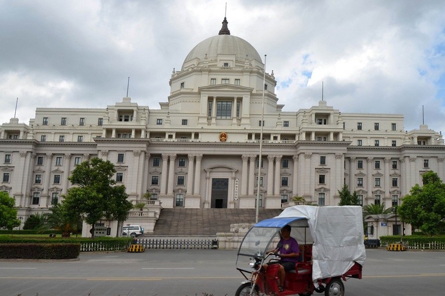 浙江温岭法院大楼酷似美国国会大厦